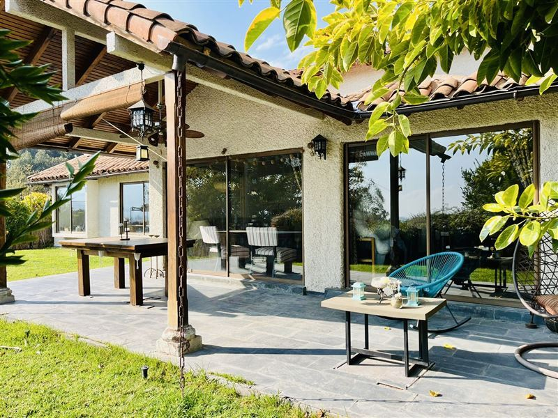 Venta Casa Poniente 5D en suite Walk-in cl&oacute;set 6B 4E 1B El Remanso - Las Condes