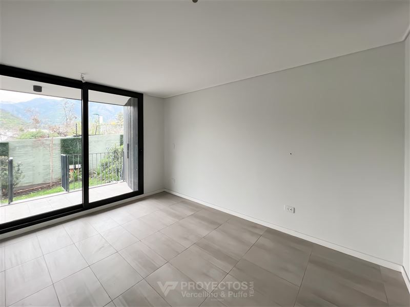 Venta Departamento Oriente 2D en suite Walk-in cl&oacute;set 2B 1E 1B Plaza San Enrique - Lo Barnechea