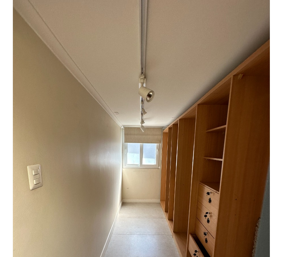 Arriendo Casa 2D Alto Las Condes - Las Condes