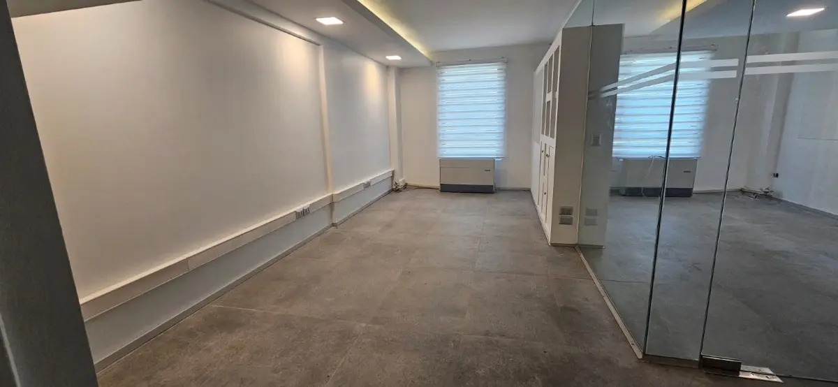 Venta Oficina P 2B 1E Barrio El Golf - Las Condes