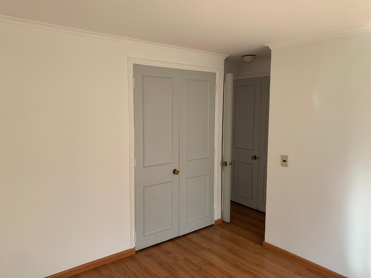 Arriendo Departamento NO 2D en suite 2B 1E 1B Barrio El Golf - Las Condes