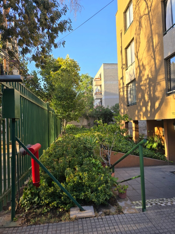 Venta Departamento 2D 1B 1E Metro Monse&ntilde;or Eyzaguirre - &Ntilde;u&ntilde;oa