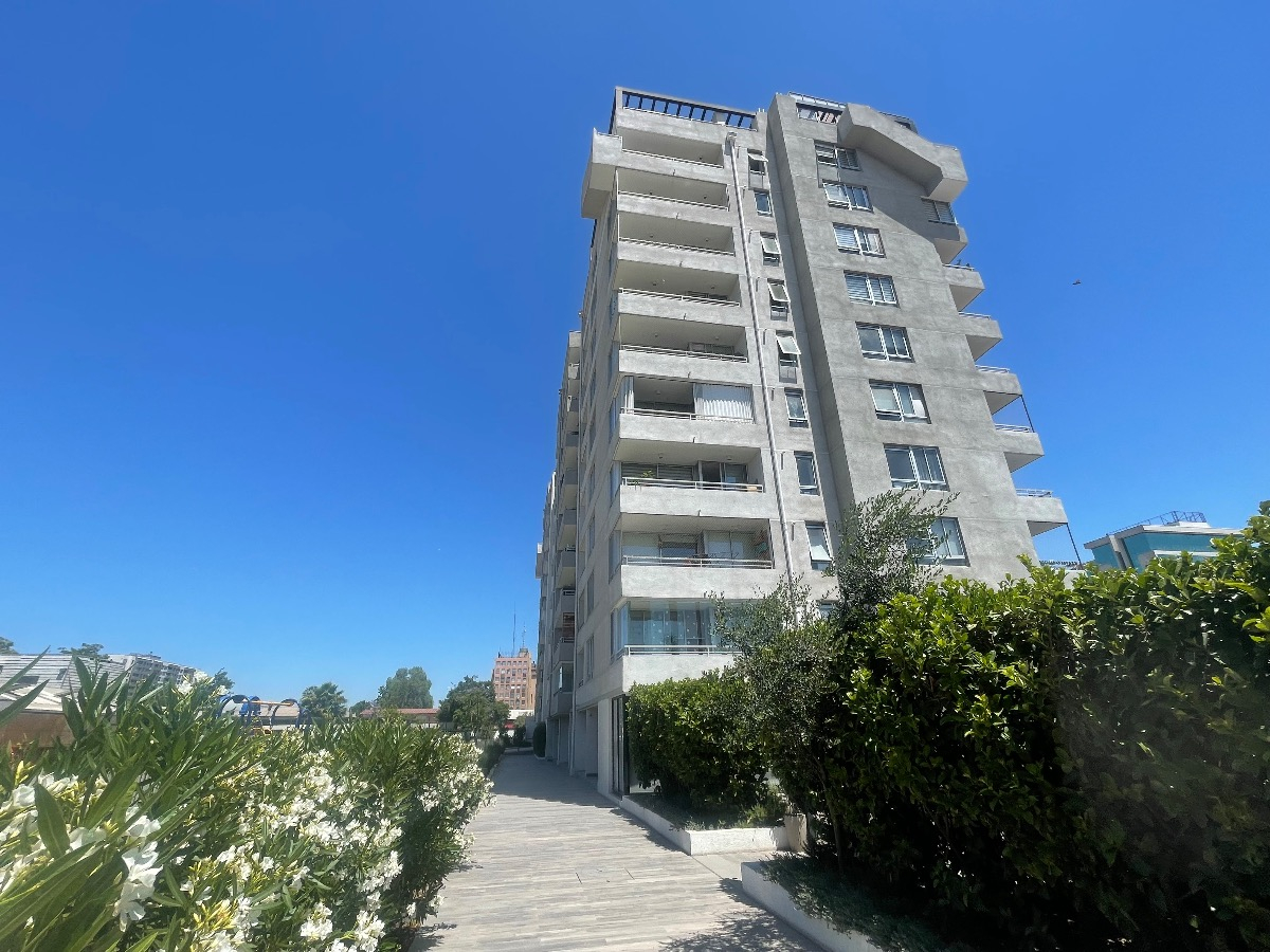 Venta Departamento 2D en suite Walk-in cl&oacute;set 2B 1E Metro Santiago Bueras - Maip&uacute;