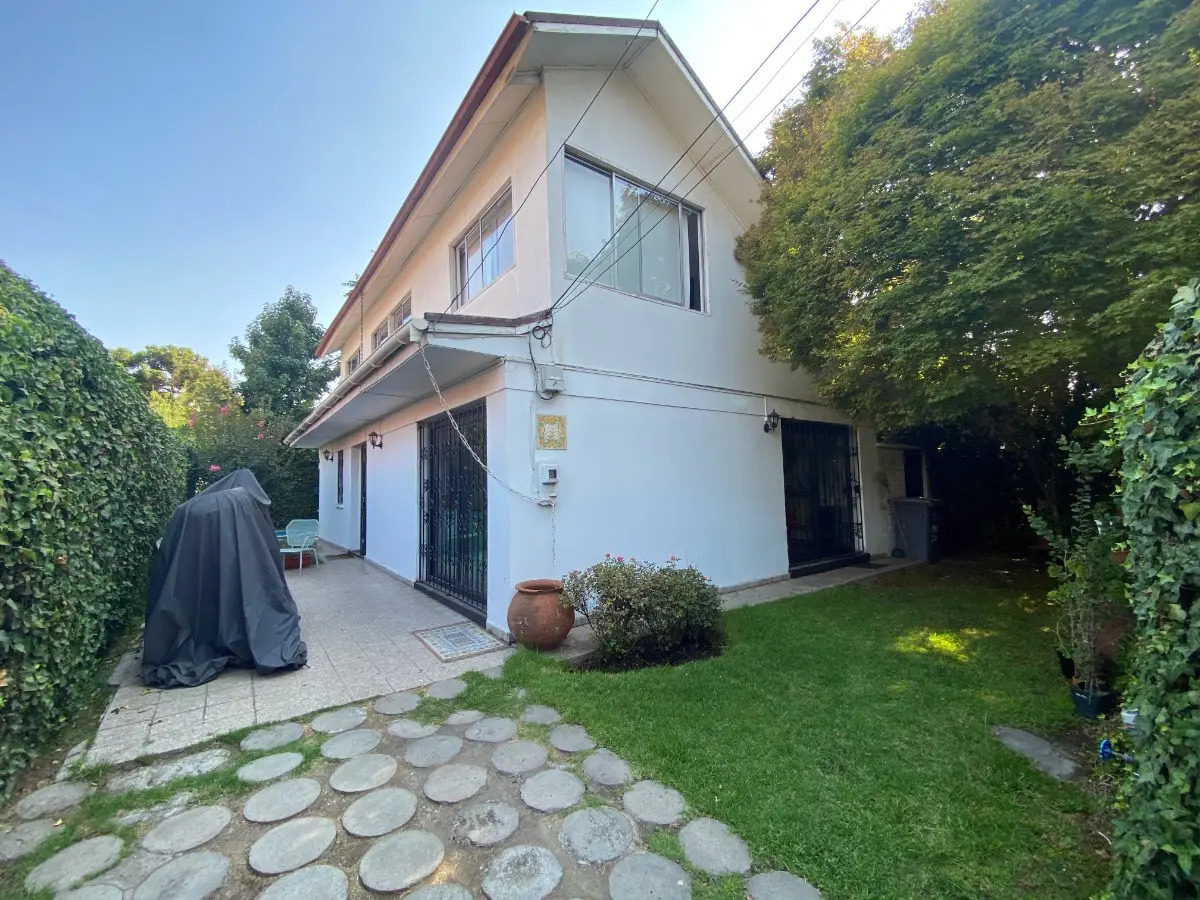 Arriendo Casa NO 4D en suite 3B 1E La Llaver&iacute;a - Vitacura