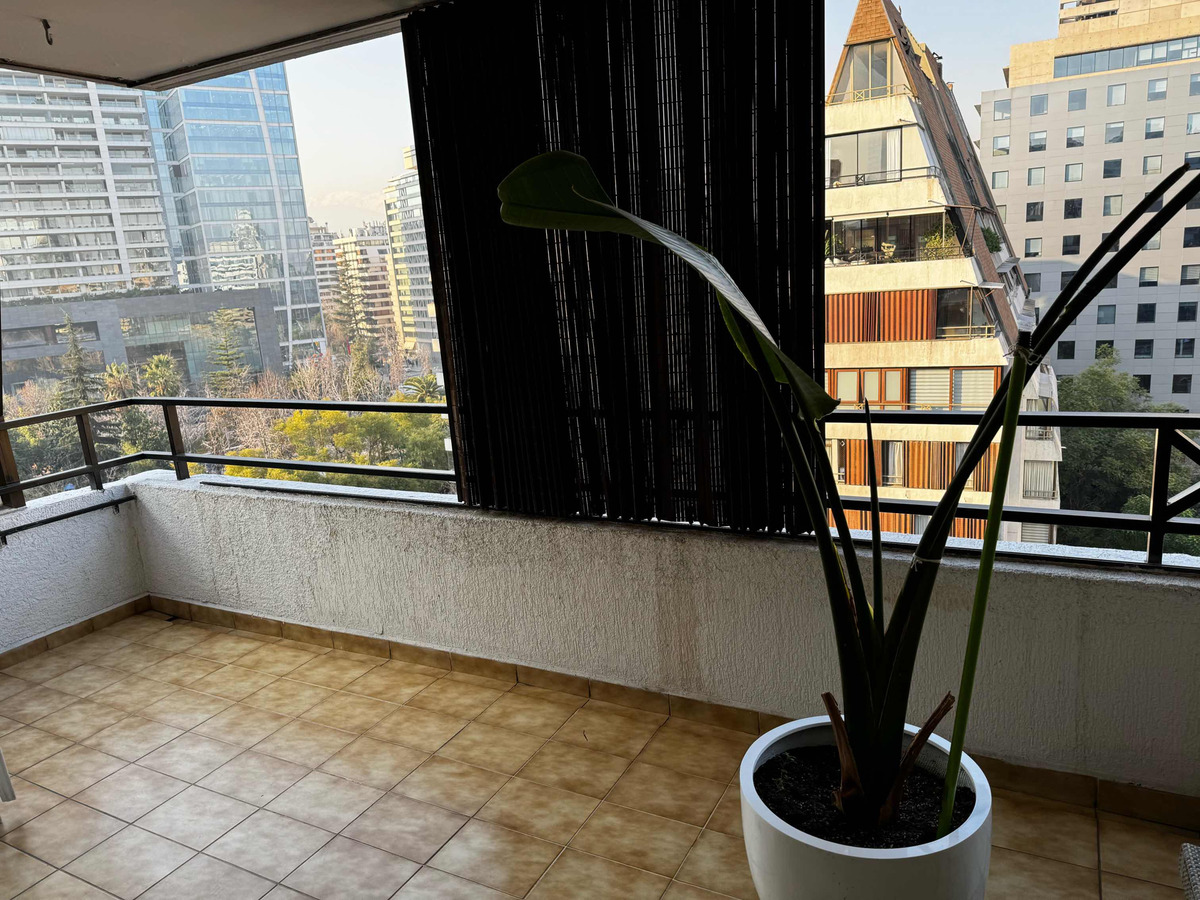 Venta Departamento 2D 3B 1E Barrio El Golf - Las Condes