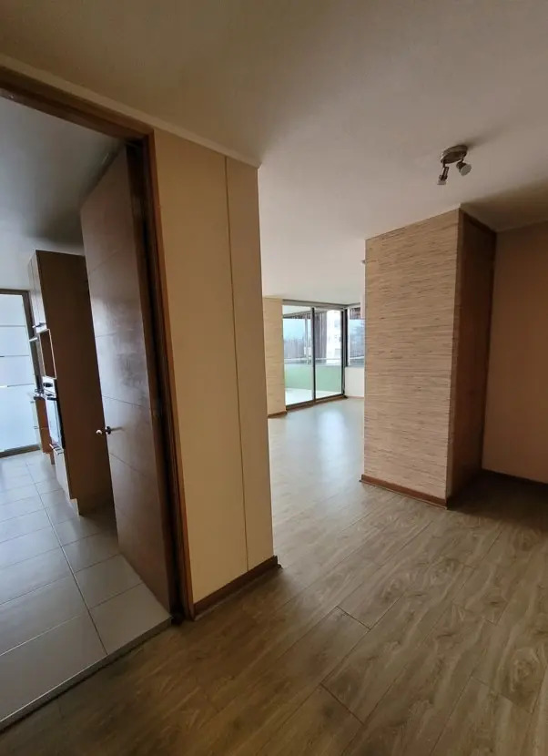 Arriendo Departamento SP 2D en suite Walk-in cl&oacute;set 2B 1E 1B Las Lilas - Providencia