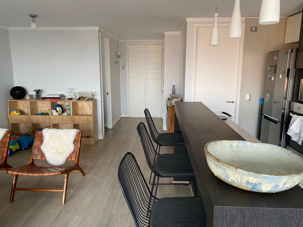 Arriendo Departamento 2D Parque Arauco - Las Condes