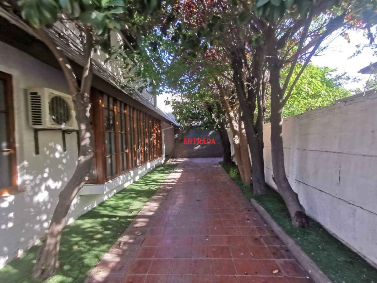 Arriendo Oficina NO 2B 2E 1B Borde R&iacute;o - Casa Piedra - Vitacura