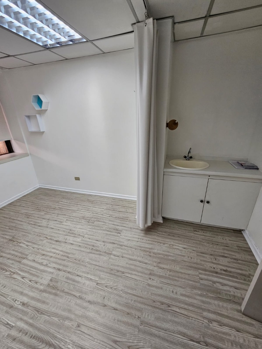 Venta Oficina P 1B 1E Juan XXIII - Vitacura