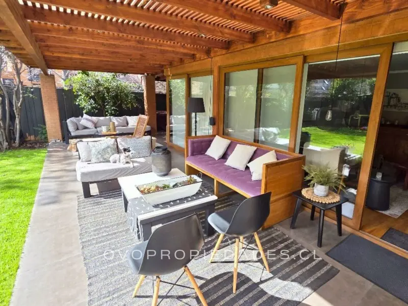 Venta Casa O 4D  5B 2E 2Bd La Dehesa - Lo Barnechea