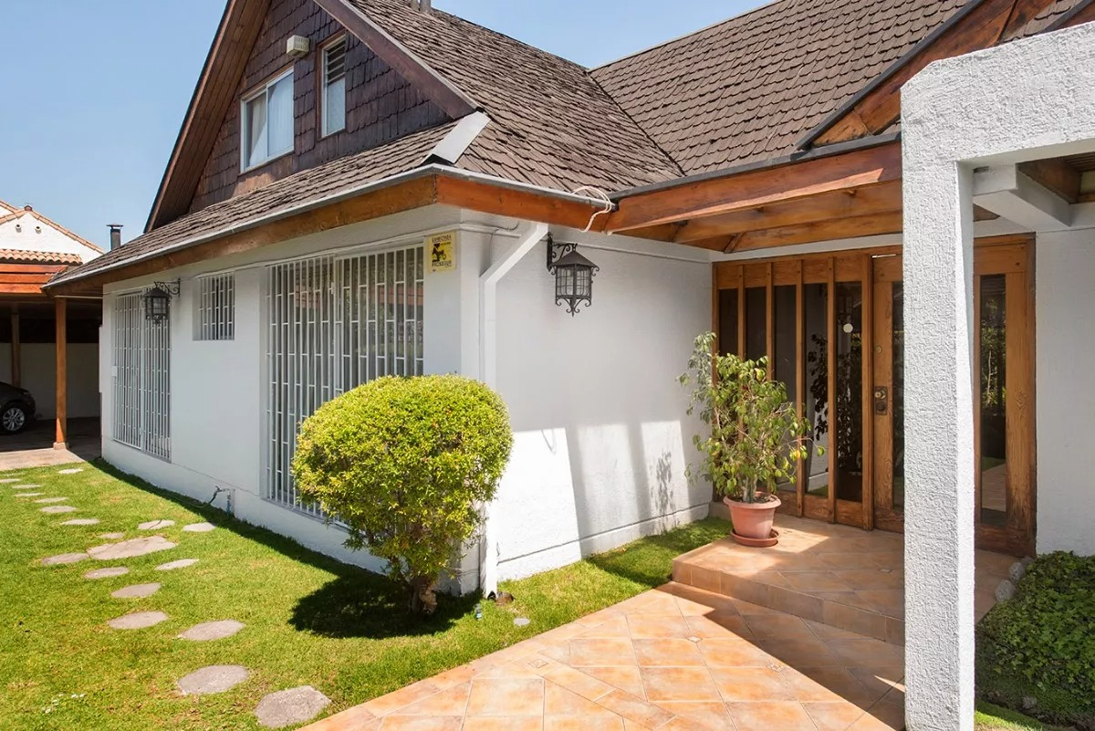 Venta Casa NOSP 6D en suite 5B 4E 1B Carlos Ossand&oacute;n - La Reina