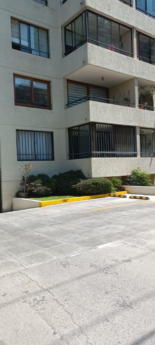 Venta Departamento NP 2D en suite 2B 1E 1B Rotonda Atenas - Las Condes