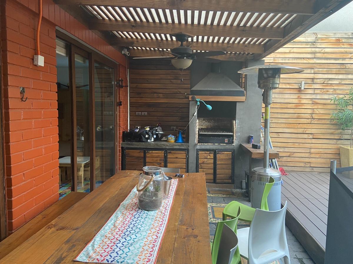 Venta Casa 4D Francisco de Villagra - La Reina