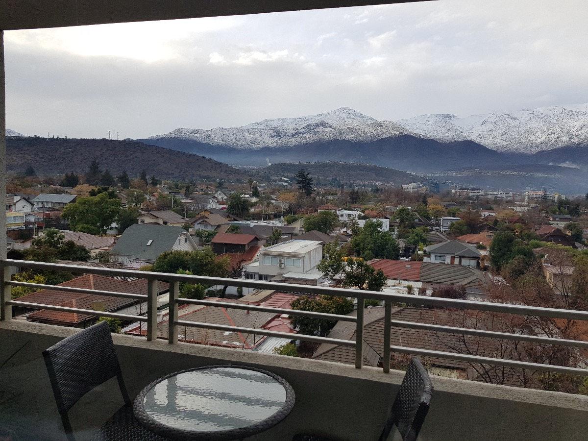 Arriendo Departamento 2D Metro Hernando de Magallanes - Las Condes