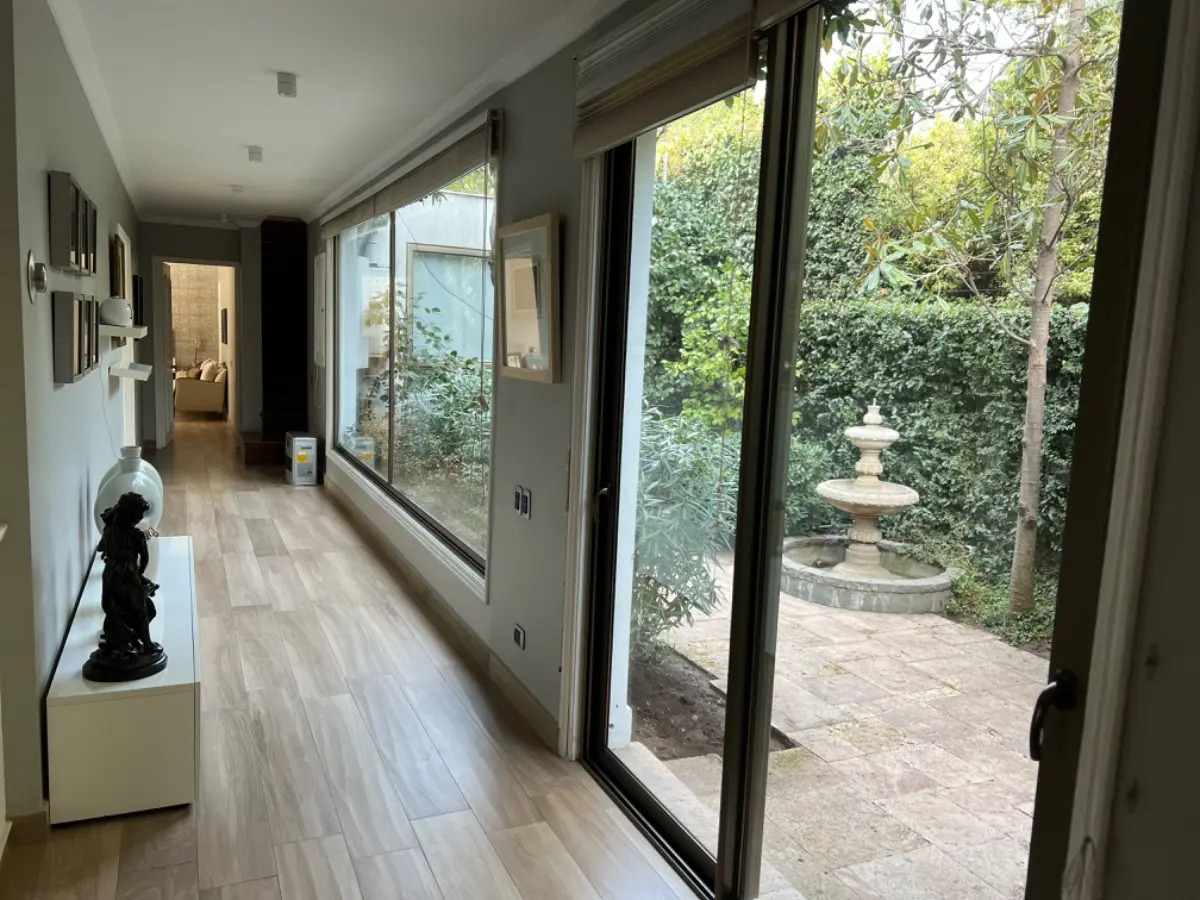 Venta Casa NO 5D 4B 4E 1B Santa Mar&iacute;a de Manquehue - Vitacura