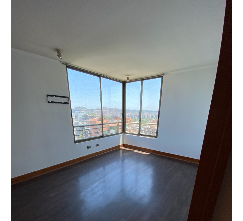 Arriendo Departamento N 2D en suite 2B 1E 1B Metro Escuela Militar - Las Condes