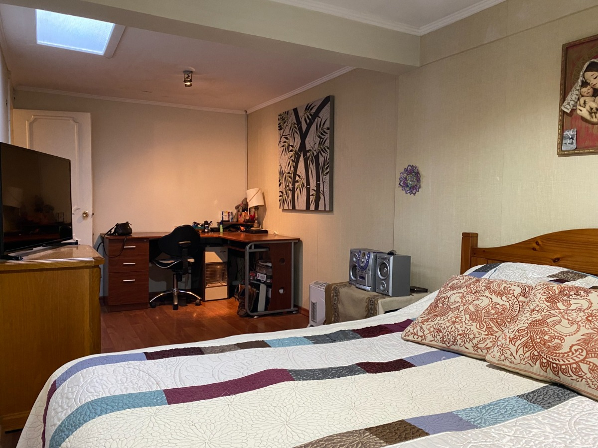 Venta Casa NP 4D 3B 2E 1B Rotonda Atenas - Las Condes