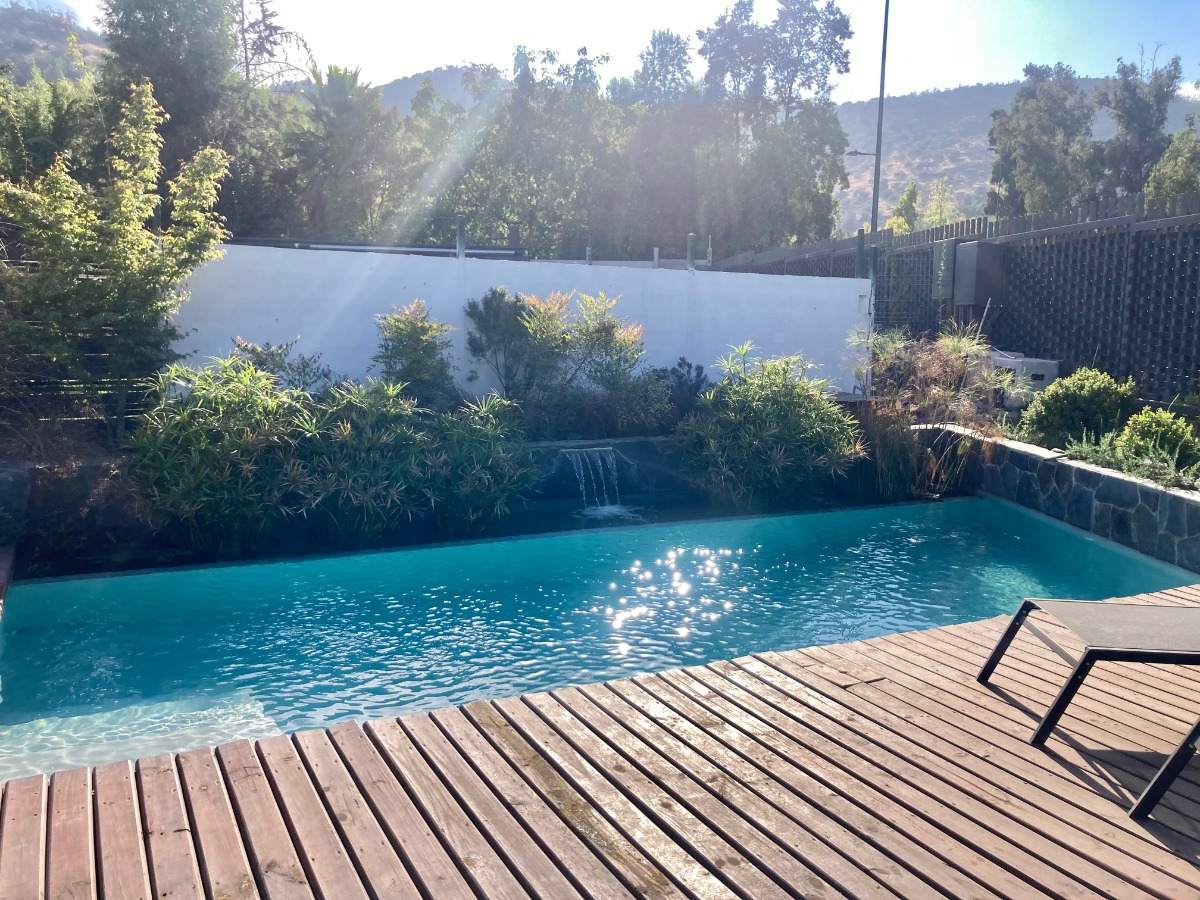 Venta Casa 4D 5B 3E 1B  - Lo Barnechea