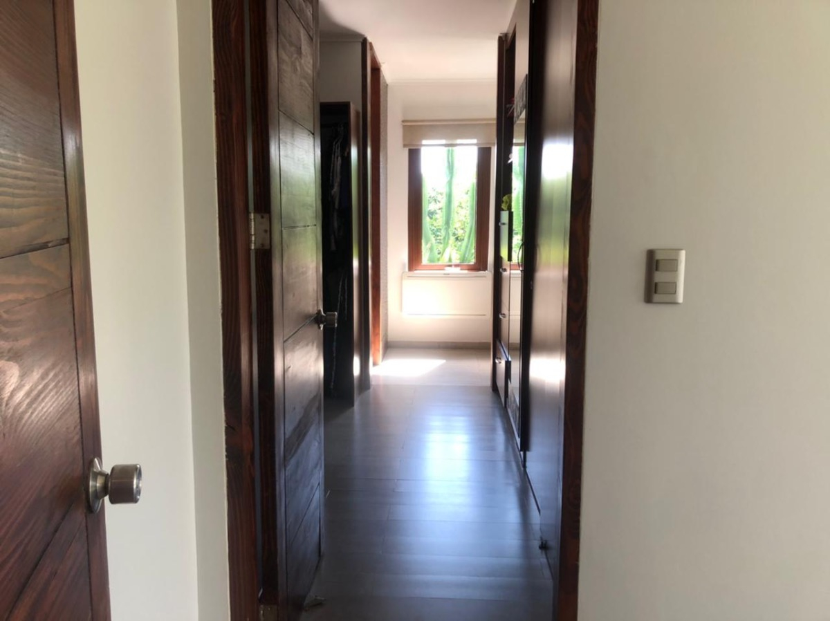 Venta Casa N 5D en suite Walk-in cl&oacute;set 5B 8E 1B Chicureo - Colina
