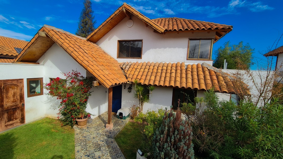 Venta Casa 5D San Carlos de Apoquindo - Las Condes