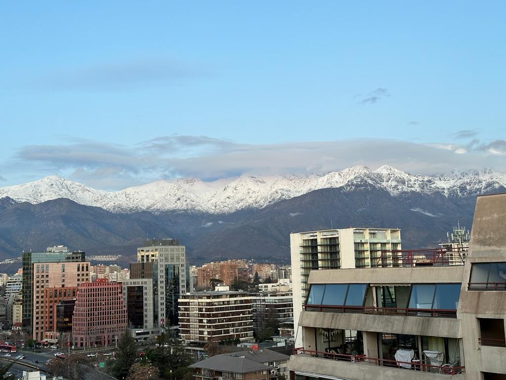 Arriendo Departamento 2D Barrio El Golf - Las Condes