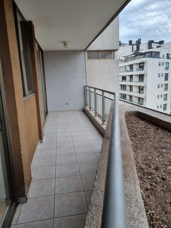Venta Departamento 2D 1B 1E Metro Hernando de Magallanes - Las Condes