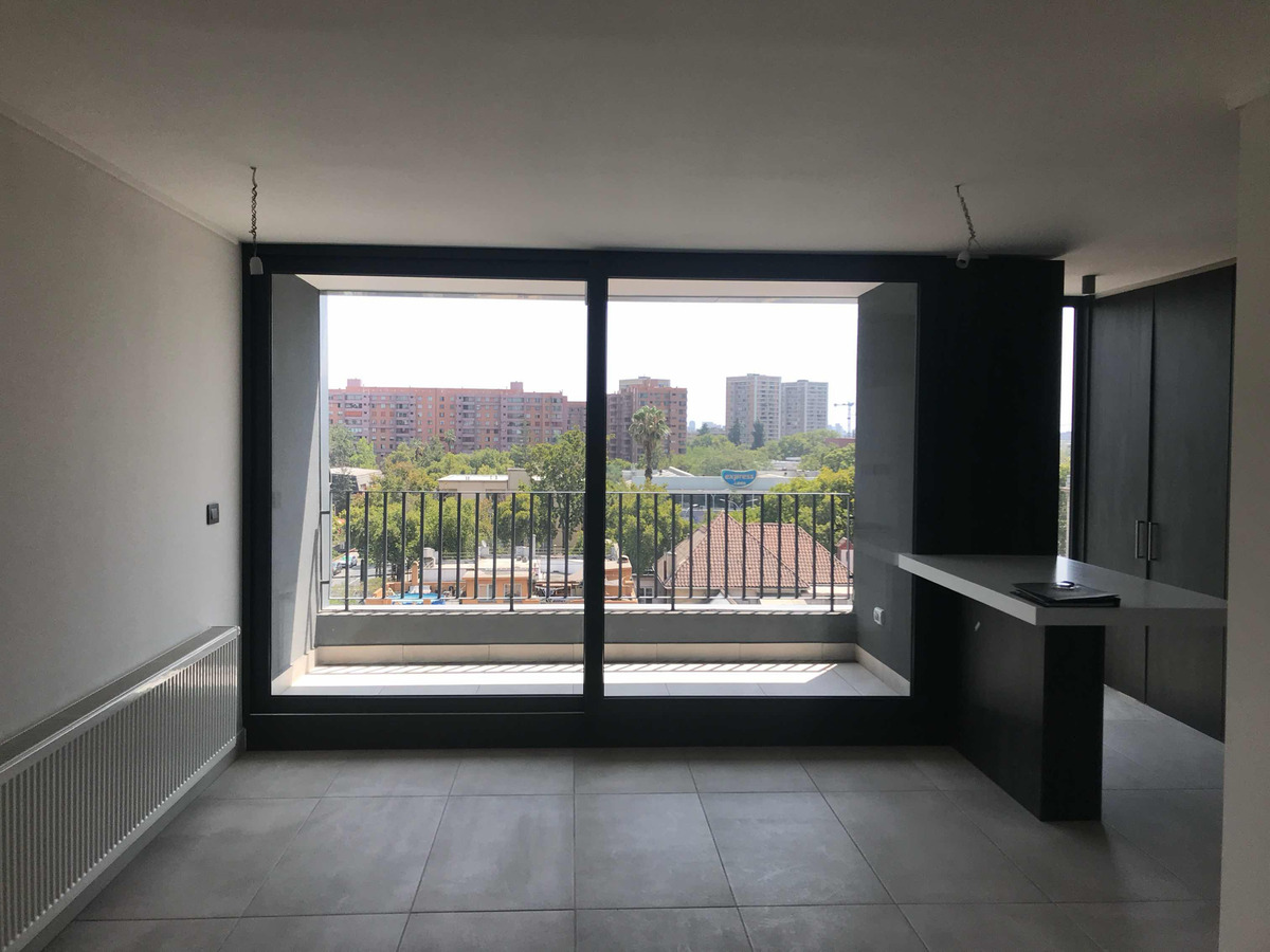 Venta Departamento P 2D en suite 2B 2E 1B Campus Oriente - Providencia