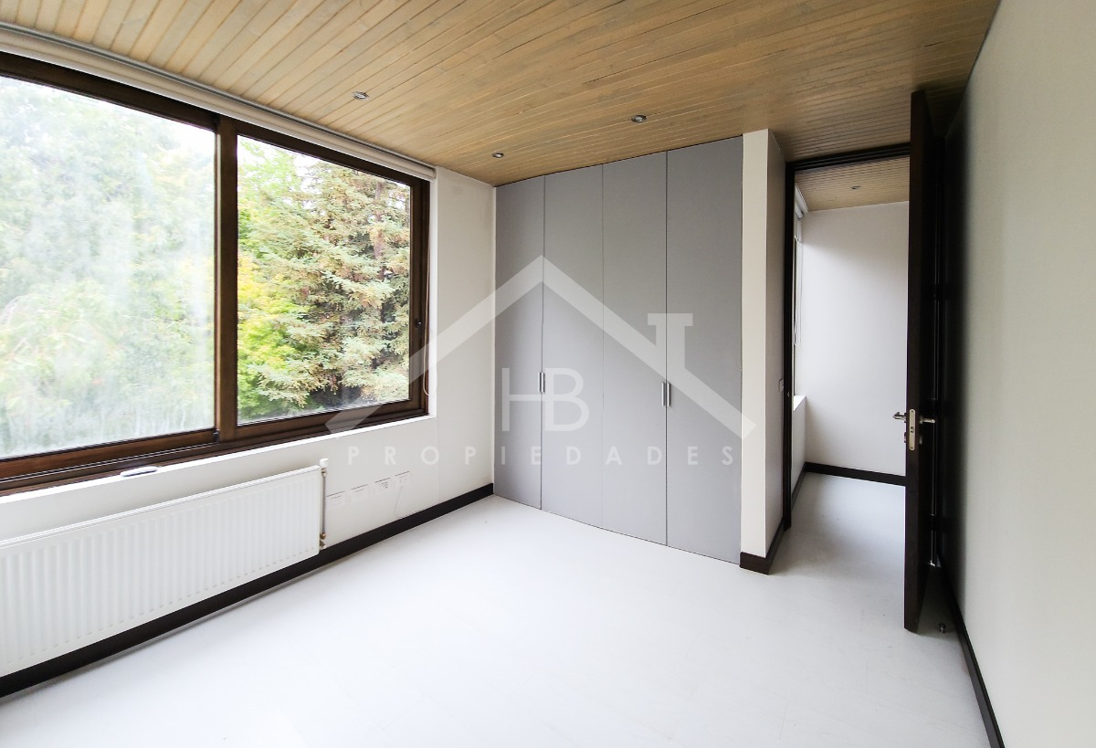 Venta Casa NO 5D en suite Walk-in cl&oacute;set 6B 3E 2B La Dehesa - Lo Barnechea