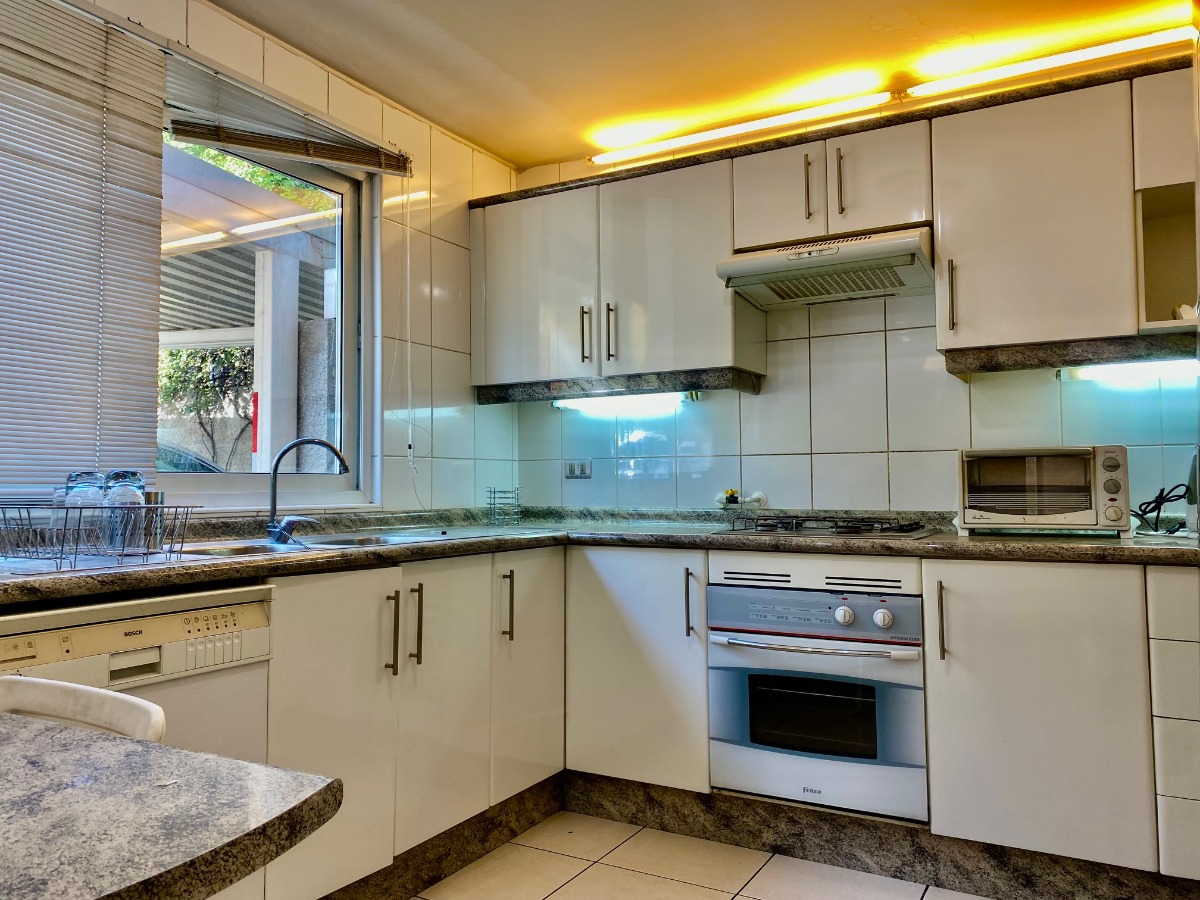 Venta Casa P 5D en suite Walk-in cl&oacute;set 5B 2E 1B Los Trapenses - Lo Barnechea