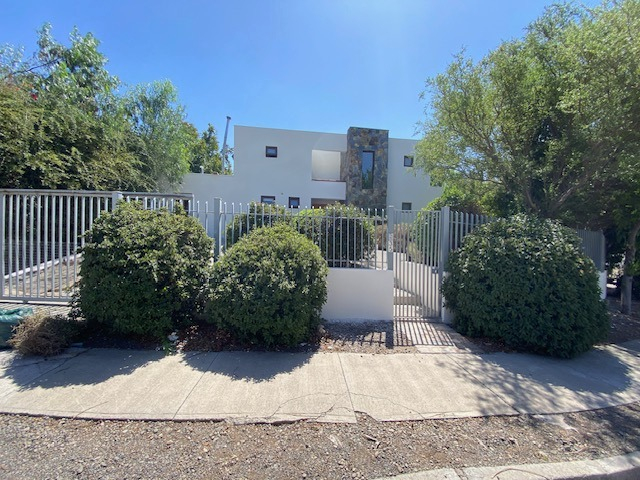 Arriendo Casa P 4D en suite Walk-in cl&oacute;set 4B 2E 1B Chicureo - Colina