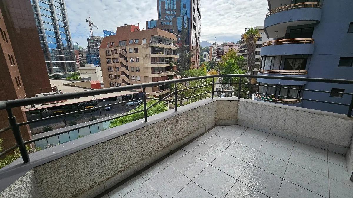 Venta Departamento NP 2D en suite 2B 1E 1B Centro Financiero - Las Condes