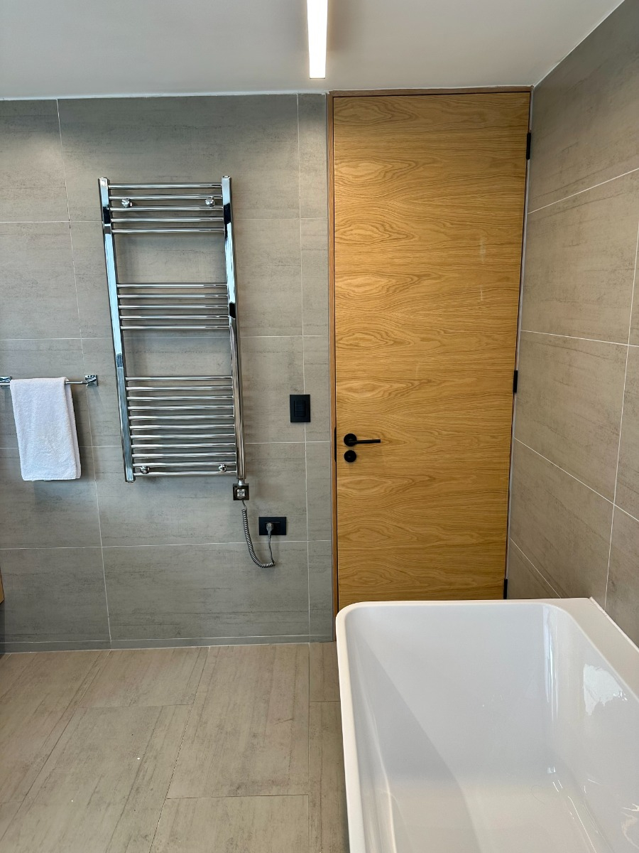 Arriendo Departamento NO 2D 3B 2E 1B Barrio El Golf - Las Condes