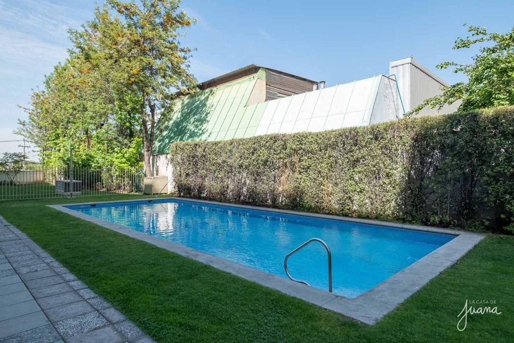 Arriendo Departamento 2D Rotonda Atenas - Las Condes