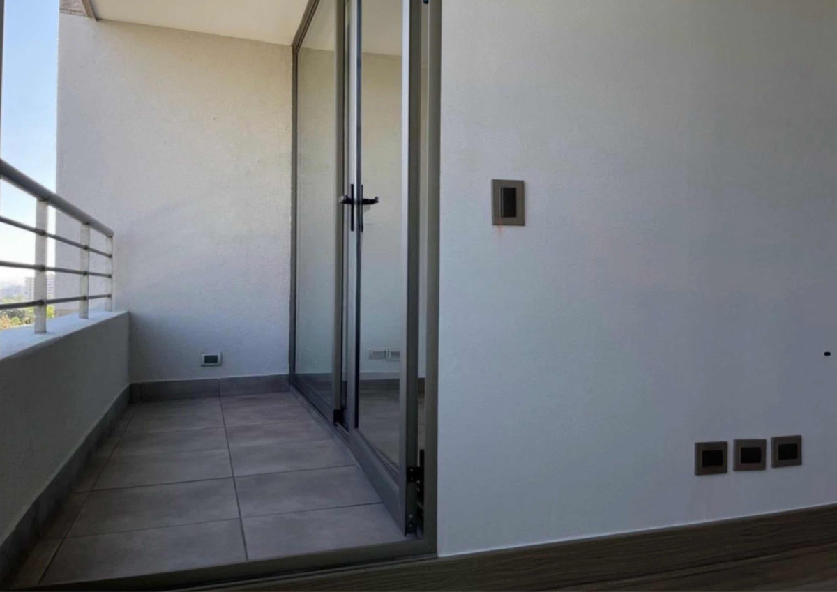 Venta Departamento S 1D en suite Walk-in cl&oacute;set 1B 1E 1B Amapolas - &Ntilde;u&ntilde;oa