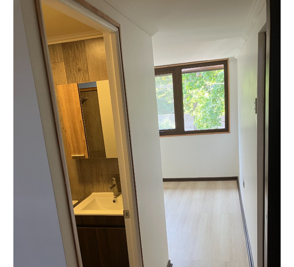 Arriendo Casa 4D en suite 3B 1E 1B Pepe Vila - La Reina