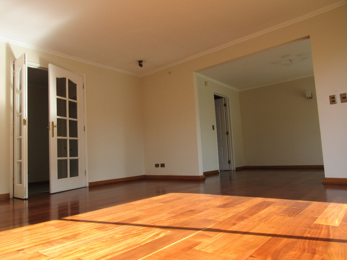 Arriendo Casa 4D San Carlos de Apoquindo - Las Condes