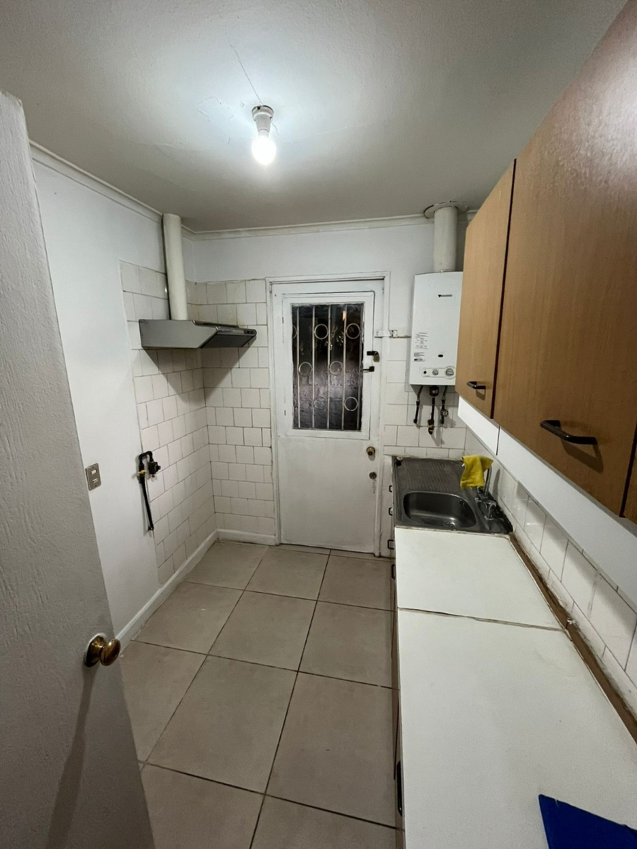 Venta Casa S 3D 1B 2E 1B Carlos Ossand&oacute;n - La Reina