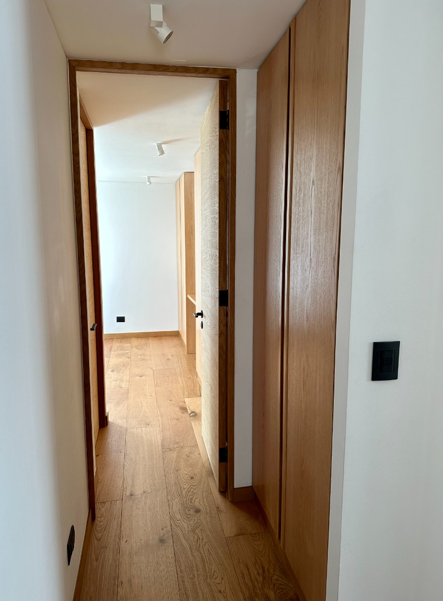 Arriendo Departamento NO 2D 3B 2E 1B Barrio El Golf - Las Condes