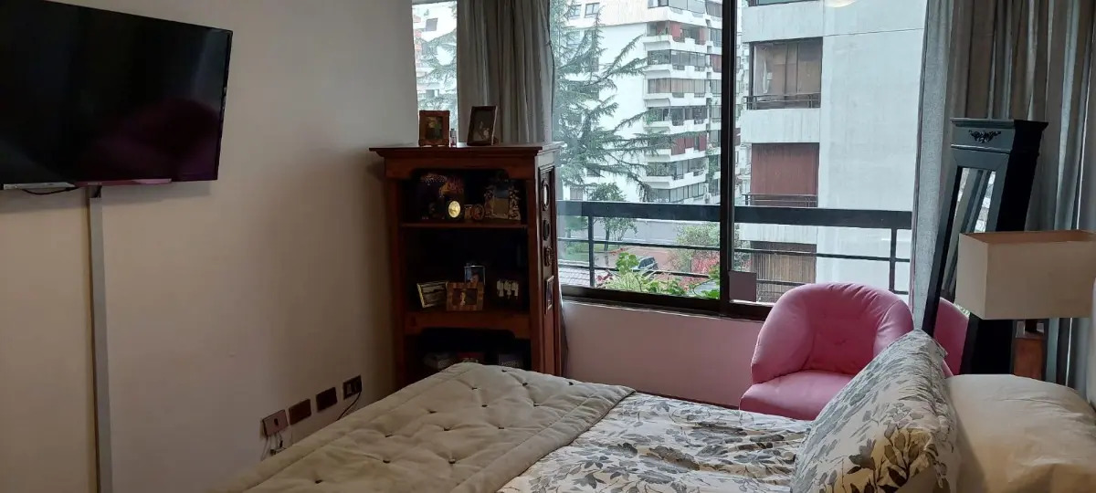 Venta Departamento SP 4D en suite 3B 2E 1B Barrio El Golf - Las Condes
