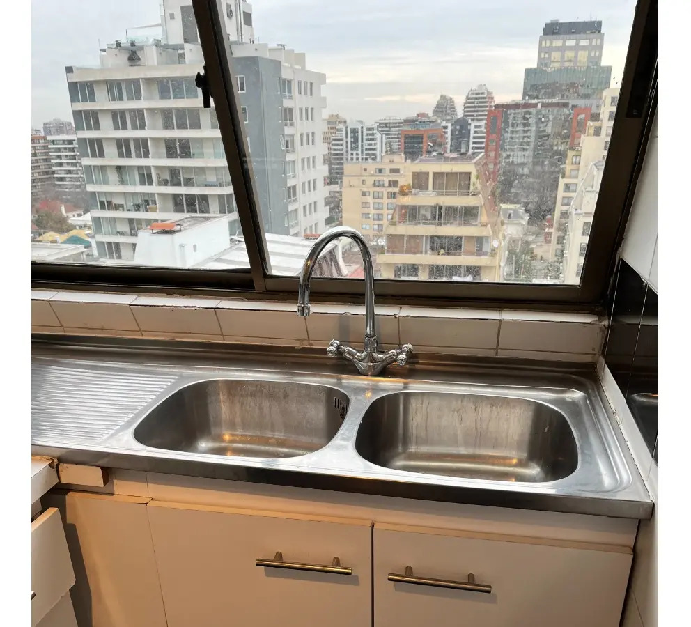 Arriendo Departamento P 2D 2B 1E 1B Metro Escuela Militar - Las Condes