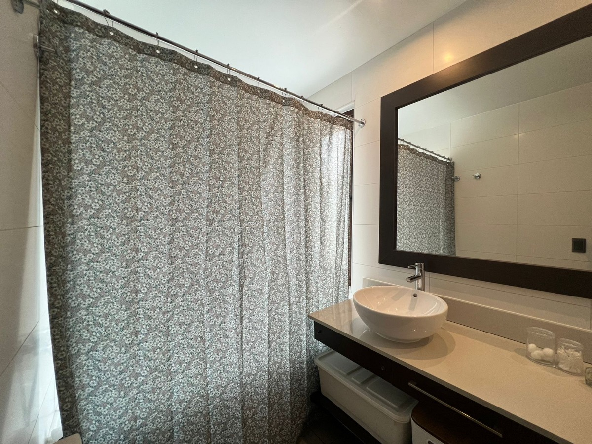 Venta Casa N 6D en suite Walk-in cl&oacute;set 5B 2E Los Trapenses - Lo Barnechea