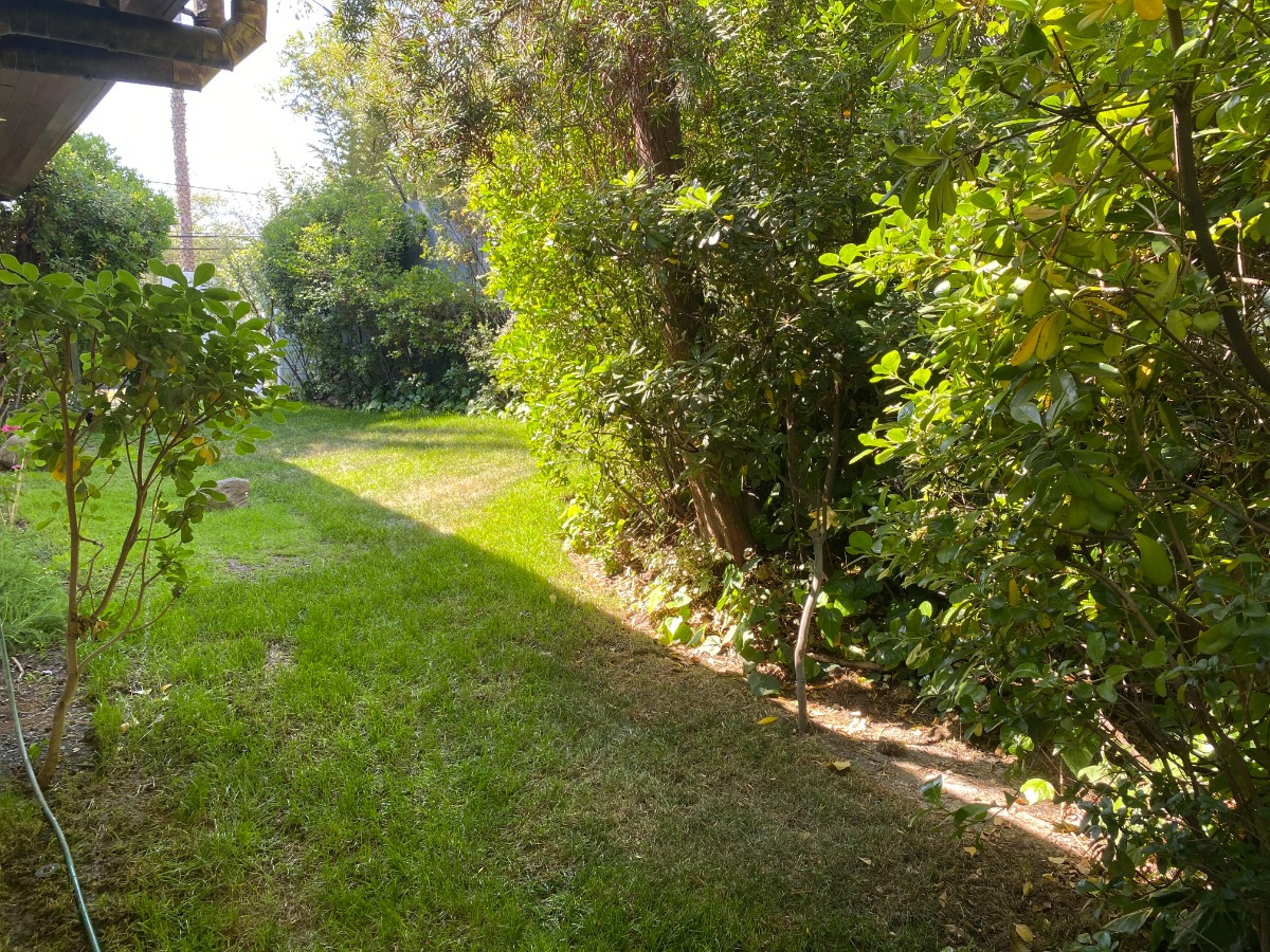 Arriendo Casa 4D en suite Walk-in cl&oacute;set 4B 2E 1B San Carlos de Apoquindo - Las Condes