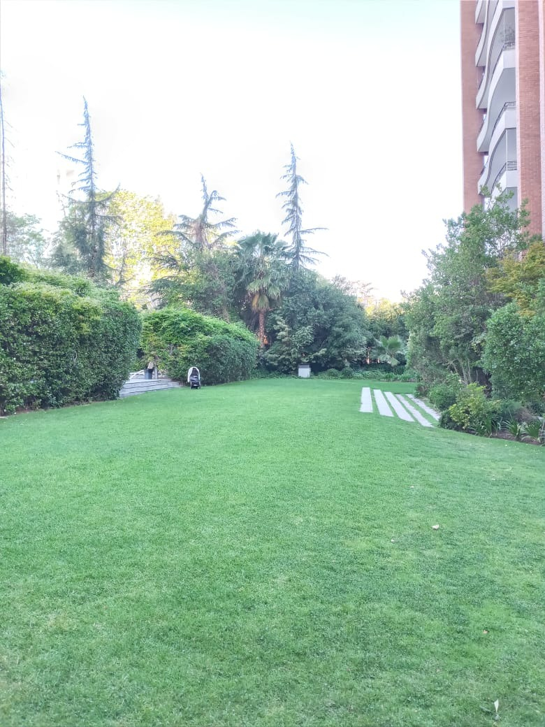Venta Departamento 2D Metro Manquehue - Apumanque - Las Condes