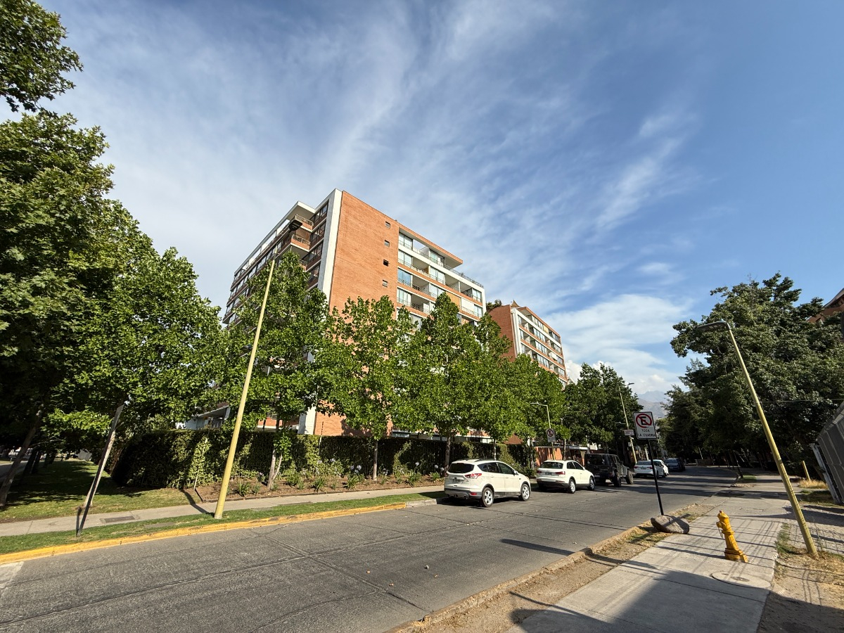 Arriendo Departamento NO 1D en suite Walk-in cl&oacute;set 1B 1E 1B Mall Sport - Las Condes