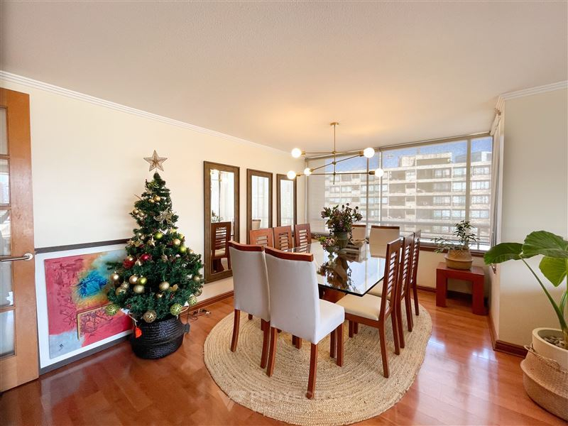 Venta Departamento Nor-Oriente 3D en suite Walk-in cl&oacute;set 4B 1E 1B Metro Manquehue - Apumanque - Las Condes