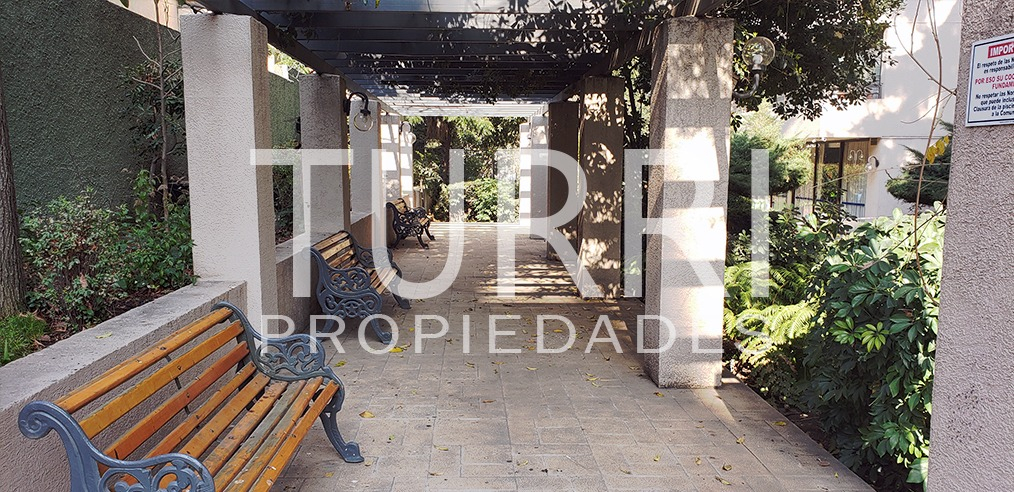 Arriendo Departamento SO 2D en suite 2B 1E 1B Metro Escuela Militar - Las Condes