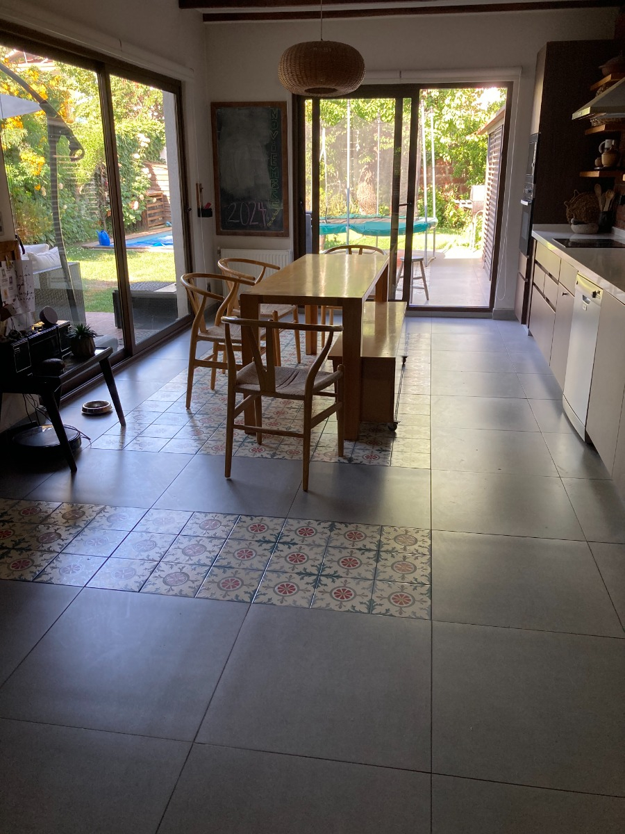 Venta Casa 4D en suite 3B 2E 1B Metro Sim&oacute;n Bolivar - &Ntilde;u&ntilde;oa