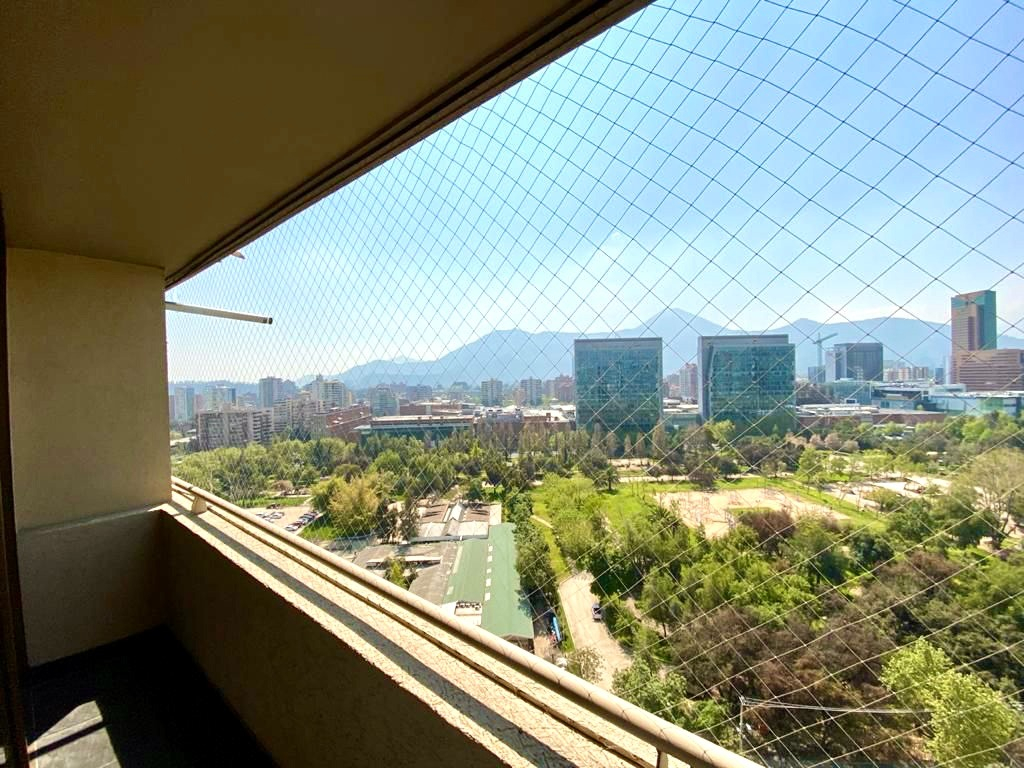 Arriendo Departamento 2D Parque Arauco - Las Condes