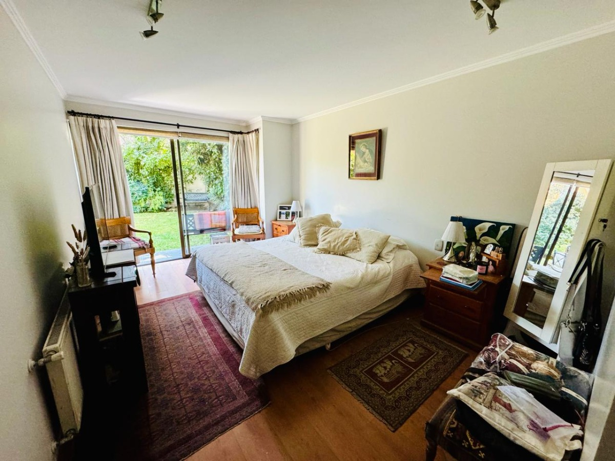 Venta Casa NP 5D Walk-in cl&oacute;set 5B 2E 1B La Dehesa - Lo Barnechea