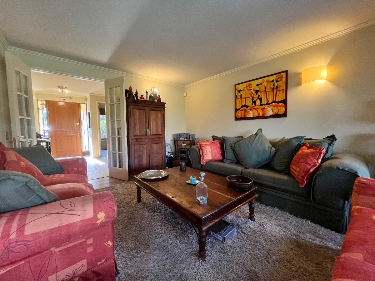 Venta Casa NO 5D WI cl&oacute;set Suite 4B 2E 1Bd La Dehesa - Lo Barnechea